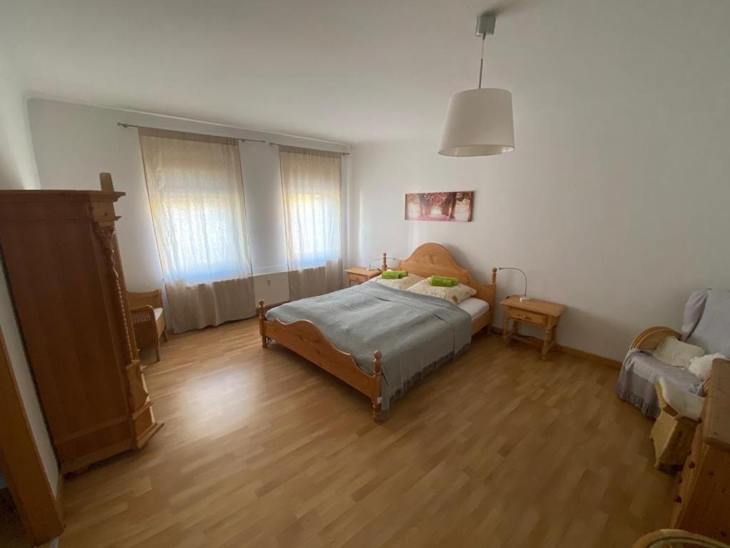 Ferienwohnung Am Theo Carlen Platz Ormesheim Exterior photo