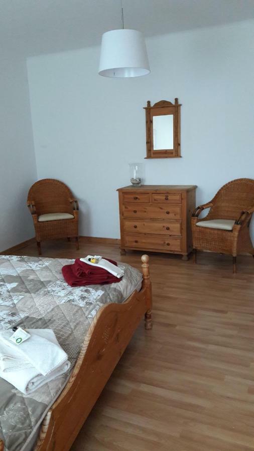 Ferienwohnung Am Theo Carlen Platz Ormesheim Exterior photo